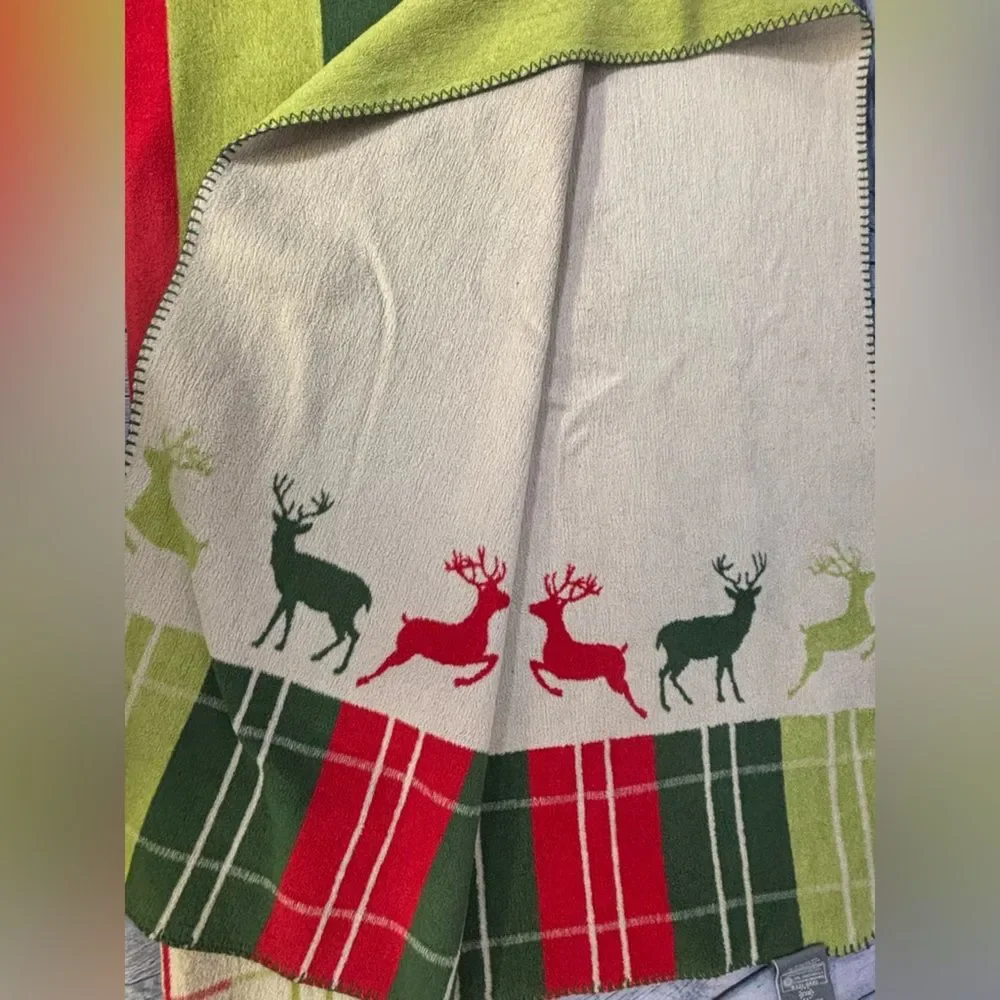 Pad Concepts Red Green Reindeer Holiday Comfy Cozy Alpine Chalet Throw Blanket
